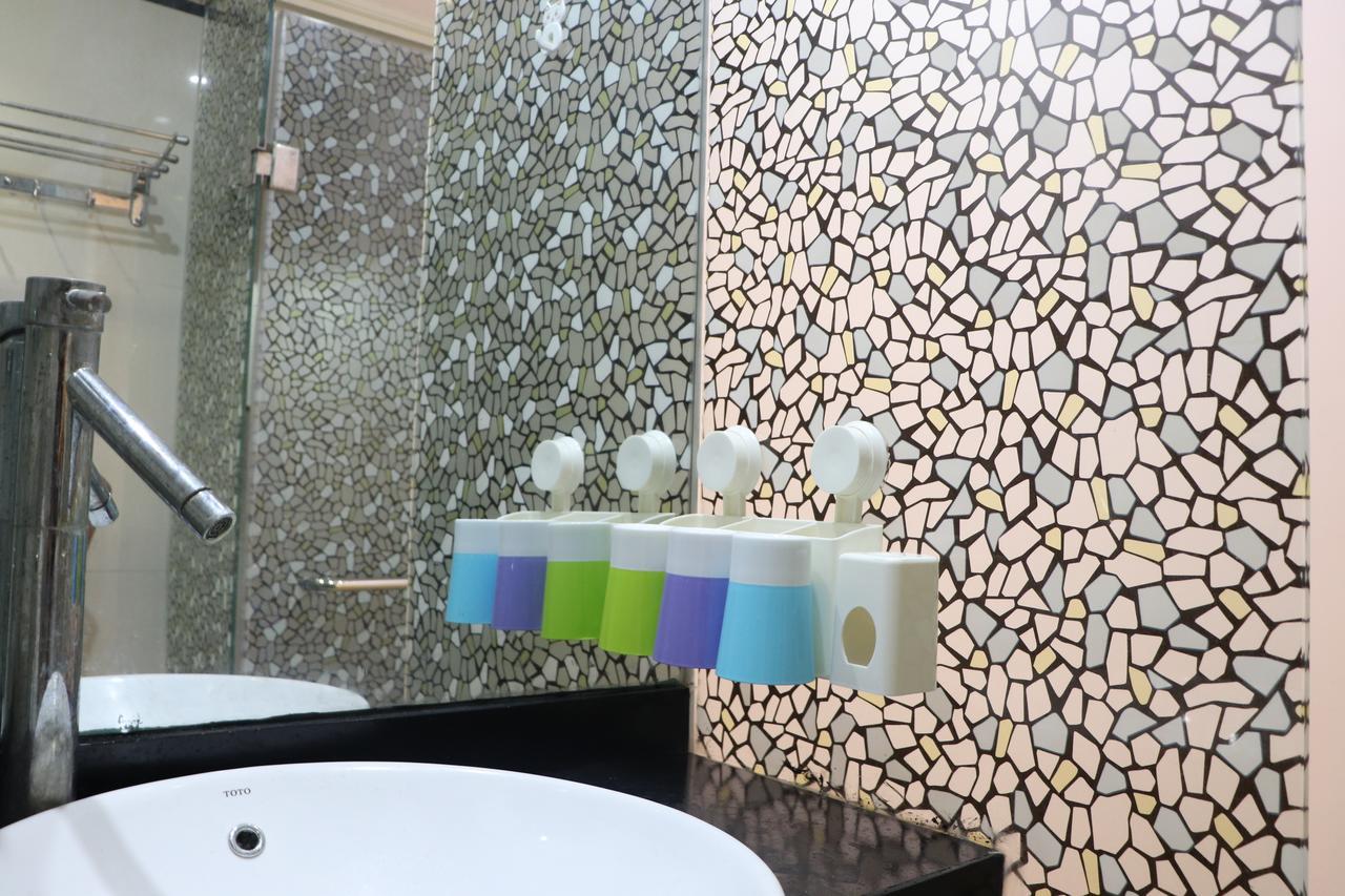 Hola Homestay Hanoi Dış mekan fotoğraf
